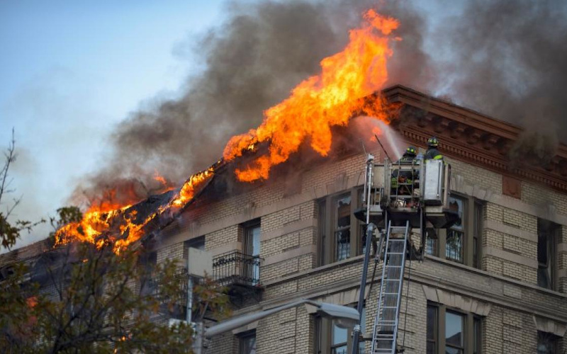 Formação de segurança contra riscos de incêndio em edifícios