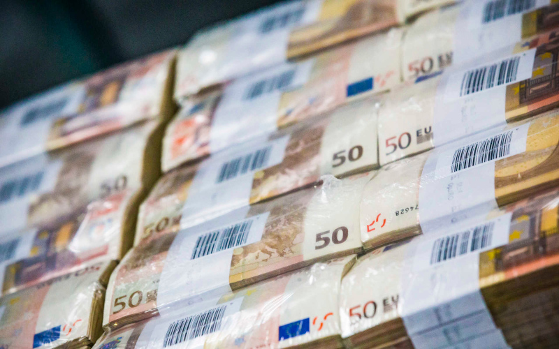 Apoios às empresas atingiram 1.797 milhões de euros