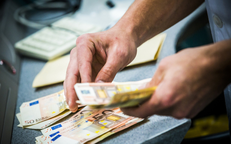 Carga fiscal sobe para 35,8% do PIB e atinge novo máximo