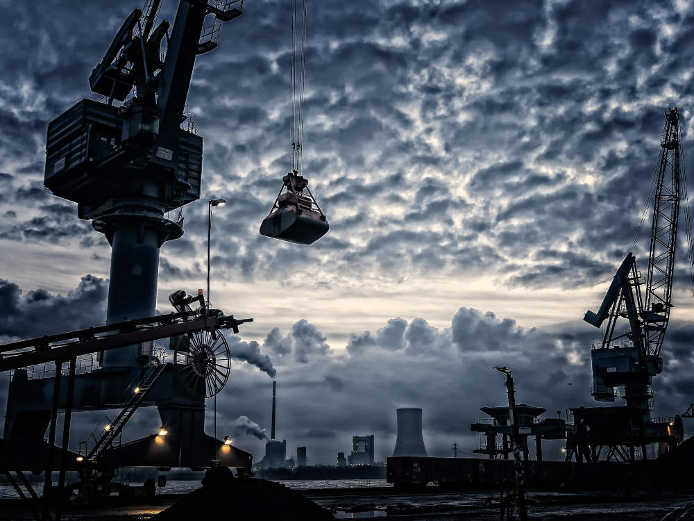 Preços na produção industrial diminuíram 0,1% na zona euro e na UE