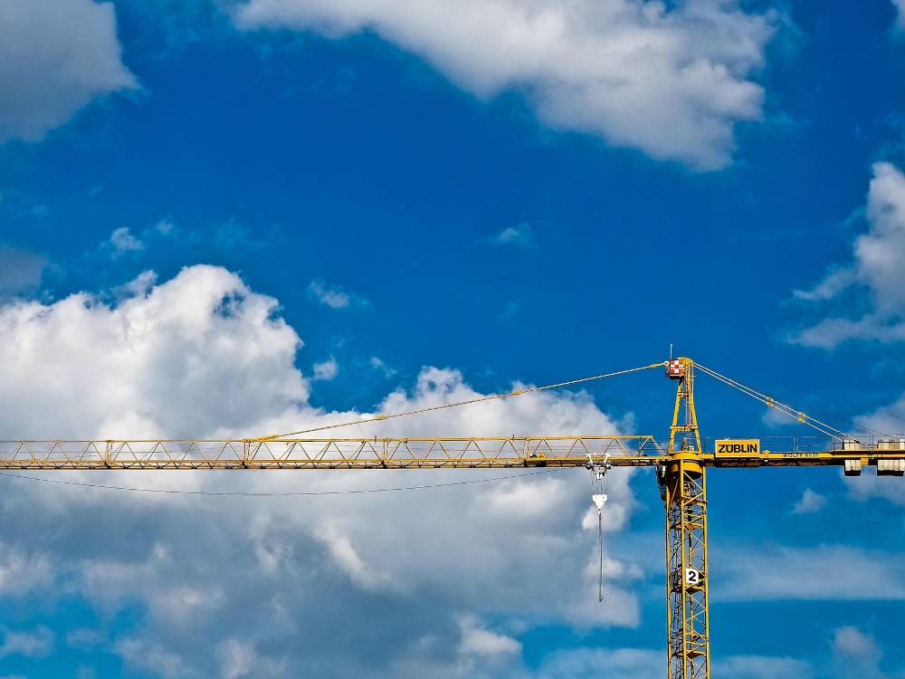 Produção na construção diminuiu 1,1% tanto na zona euro como na UE